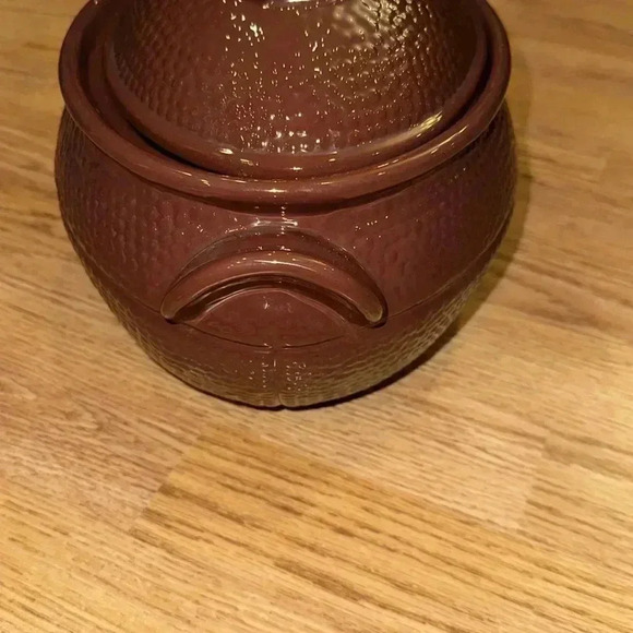 Celebrating Home Stoneware Collection Football oven-microwave-dishwasher safe - Picture 5 of 9